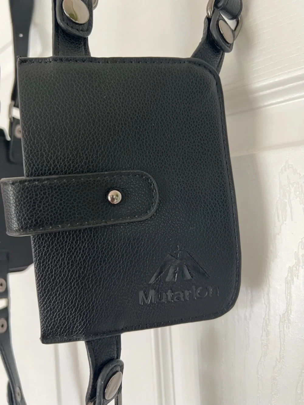 Mutarlon pickpocket business preowned